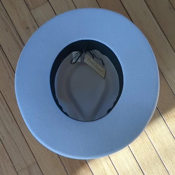 Jeanne Simmons Fedora - Picture 3 of 6